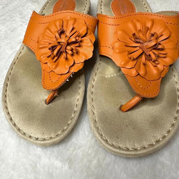 Croft & Barrow Sole (Sense)ability Flower Leather Thong Sandals Orange Women's 6 - Picture 11 of 11